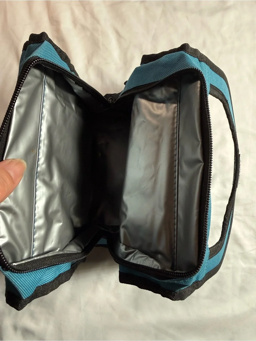 RTIC Foldable Insulated Lunch Bag / Personal Cooler - Teal Blue